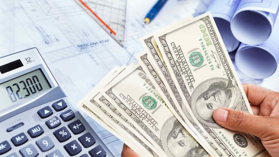 Phân loại chi phí kinh doanh trong doanh nghiệp thương mại