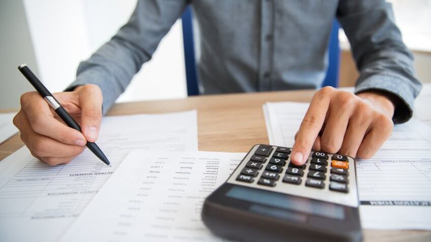 Lập sai hay nộp chậm báo cáo tài chính sẽ bị xử phạt như thế nào?